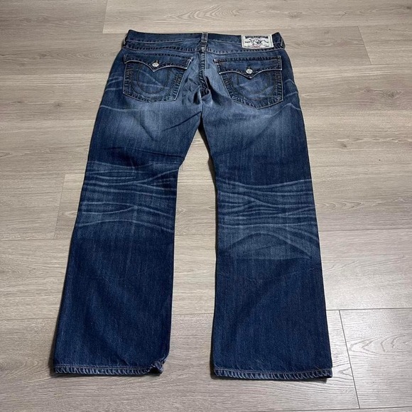 True Religion Straight Flap Pocket Aged Distressed Faded Wide‎ Leg Denim Jeans
